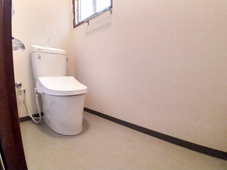 トイレリフォーム 和式から洋式へ、ひろびろ使いやすいトイレ